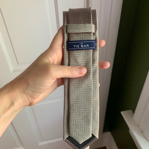 The Tie Bar Brown Classic Tie - Picture 3 of 4